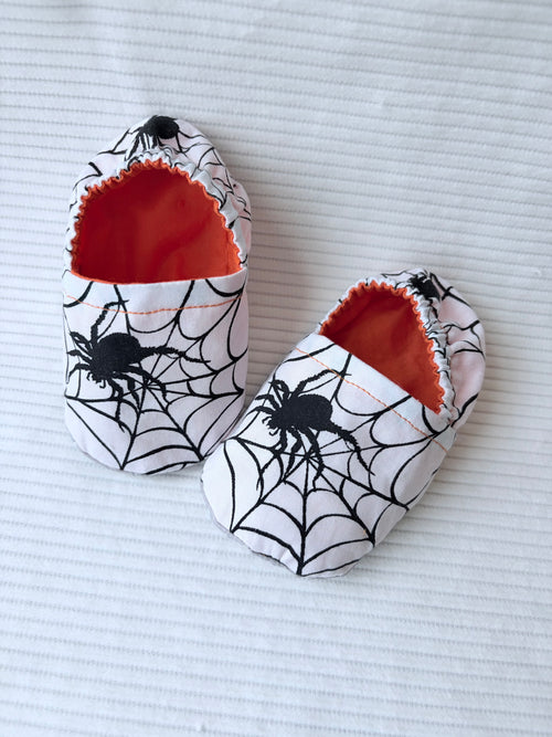 Toddler Booties (non-slip) 9-12  months